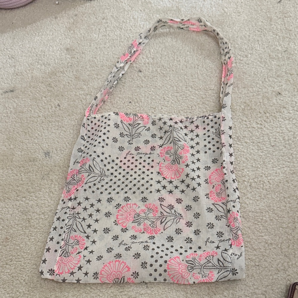 FREE PEOPLE TOTE
